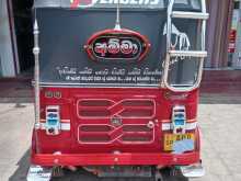 Bajaj 4 Stroke 2017 Three Wheel