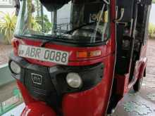Bajaj 4 Stroke 2017 Three Wheel