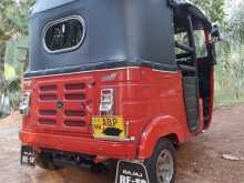 https://riyasewana.com/uploads/bajaj-4-stroke-2017-78302712342.jpg