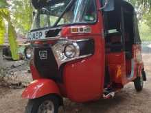 Bajaj 4 Stroke 2017 Three Wheel