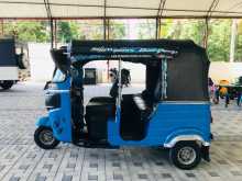 https://riyasewana.com/uploads/bajaj-4-stroke-20170715952.jpg