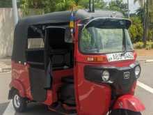Bajaj RE 2018 Three Wheel