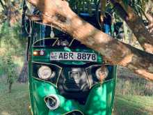 Bajaj 4 Stroke 2018 Three Wheel