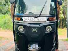 Bajaj 4 Stroke 2018 Three Wheel