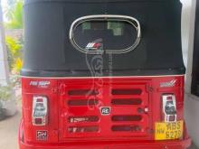 https://riyasewana.com/uploads/bajaj-4-stroke-2018-20191332126121.jpg