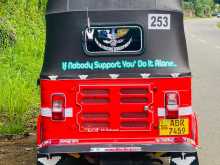 Bajaj 4 Stroke 2018 Three Wheel