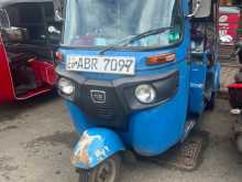 Bajaj 4 Stroke 2018 Three Wheel