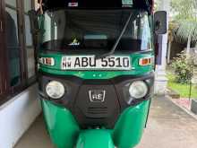 Bajaj 4 Stroke 2019 Three Wheel
