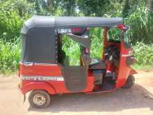 Bajaj 4 Stroke 2019 Three Wheel