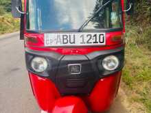 Bajaj 4 Stroke 2019 Three Wheel