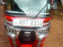 Bajaj 4 Stroke 2019 Three Wheel