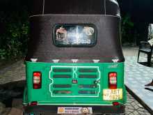 https://riyasewana.com/uploads/bajaj-4-stroke-2019-2621174812262.jpg