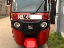 Bajaj 4 Stroke 2020 Three Wheel