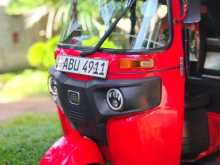Bajaj 4 Stroke 2020 Three Wheel