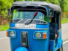 Bajaj 4 Stroke 2013 Three Wheel