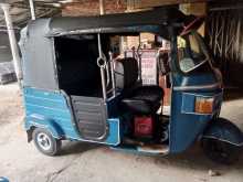 Bajaj 4 Stroke 2010 Three Wheel