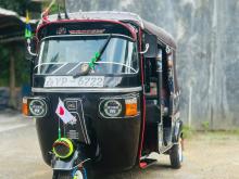 Bajaj 4 Stroke 2011 Three Wheel