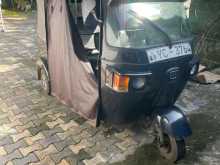 Bajaj 4 Stroke 2010 Three Wheel