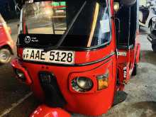 Bajaj 4 Stroke 2012 Three Wheel