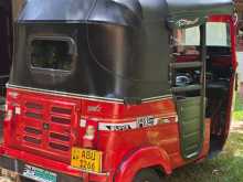 https://riyasewana.com/uploads/bajaj-4-stroke-211750354042.jpg
