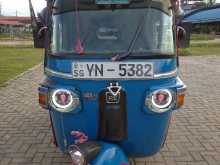 Bajaj 4 Stroke 2011 Three Wheel