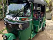 Bajaj 4 Stroke 2015 Three Wheel