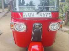Bajaj 4 STROKE 2009 Three Wheel