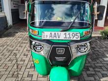 Bajaj 4 Stroke 2014 Three Wheel