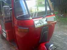 Bajaj 4 Stroke 2009 Three Wheel