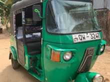 Bajaj 4 Stroke 2010 Three Wheel