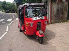 Bajaj 4 Stroke 2010 Three Wheel