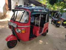 Bajaj 4 Stroke 2010 Three Wheel