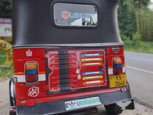 https://riyasewana.com/uploads/bajaj-4-stroke-221452216573.jpg