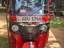 Bajaj 4 Stroke 2020 Three Wheel