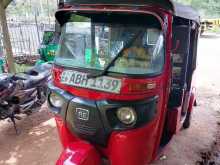Bajaj 4 Stroke 2015 Three Wheel