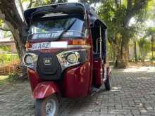 Bajaj 4 Stroke 2015 Three Wheel