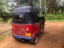 https://riyasewana.com/uploads/bajaj-4-stroke-23102921344.jpg