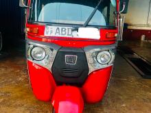 Bajaj 4 Stroke 2015 Three Wheel