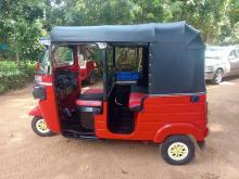 https://riyasewana.com/uploads/bajaj-4-stroke-231318086822.jpg
