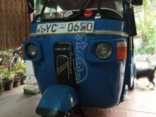 Bajaj 4 Stroke 2010 Three Wheel