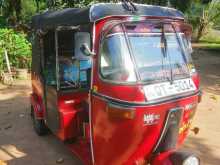 Bajaj 4 Stroke 2010 Three Wheel