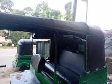 https://riyasewana.com/uploads/bajaj-4-stroke-231801394773.jpg