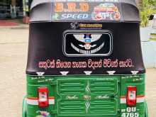 https://riyasewana.com/uploads/bajaj-4-stroke-238413022772.jpg