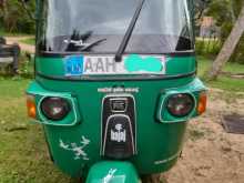 Bajaj 4 STROKE 2013 Three Wheel