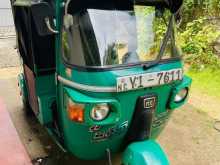 Bajaj 4 Stroke 2011 Three Wheel