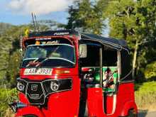 Bajaj 4 Stroke 2015 Three Wheel