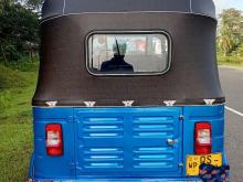 https://riyasewana.com/uploads/bajaj-4-stroke-241338256906.jpg