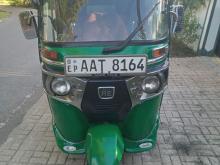 Bajaj 4 Stroke 2014 Three Wheel