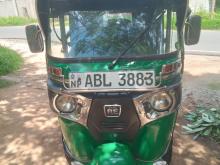 Bajaj 4 Stroke 2016 Three Wheel