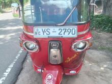 Bajaj 4 Stroke 2011 Three Wheel